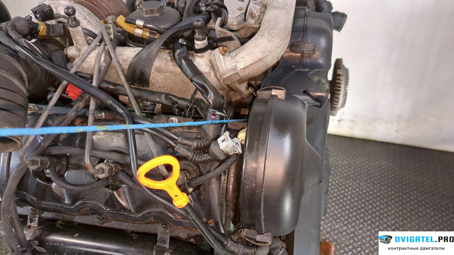 Двигатель Audi A6 C5 1997 - 2004 AKE 2.5 л., Дизель, TDI, артикул 9131428