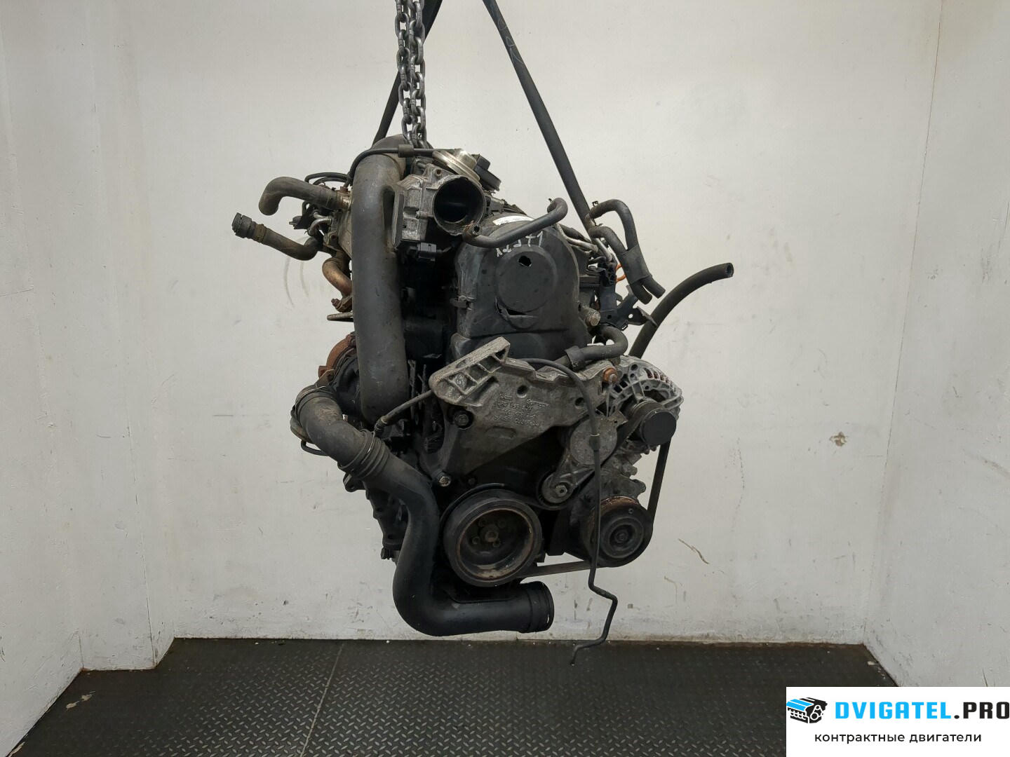 Двигатель Skoda Octavia A5 2004 - 2008 BXE 1.9 л., Дизель, TDI, артикул 8411606